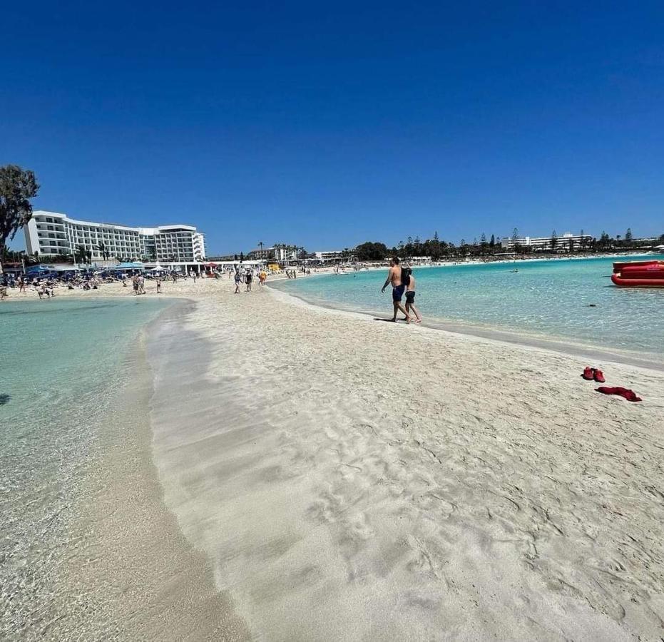 Nissi Golden Sands Sea View 2 Bedroom Apartment Ayia Napa Eksteriør billede